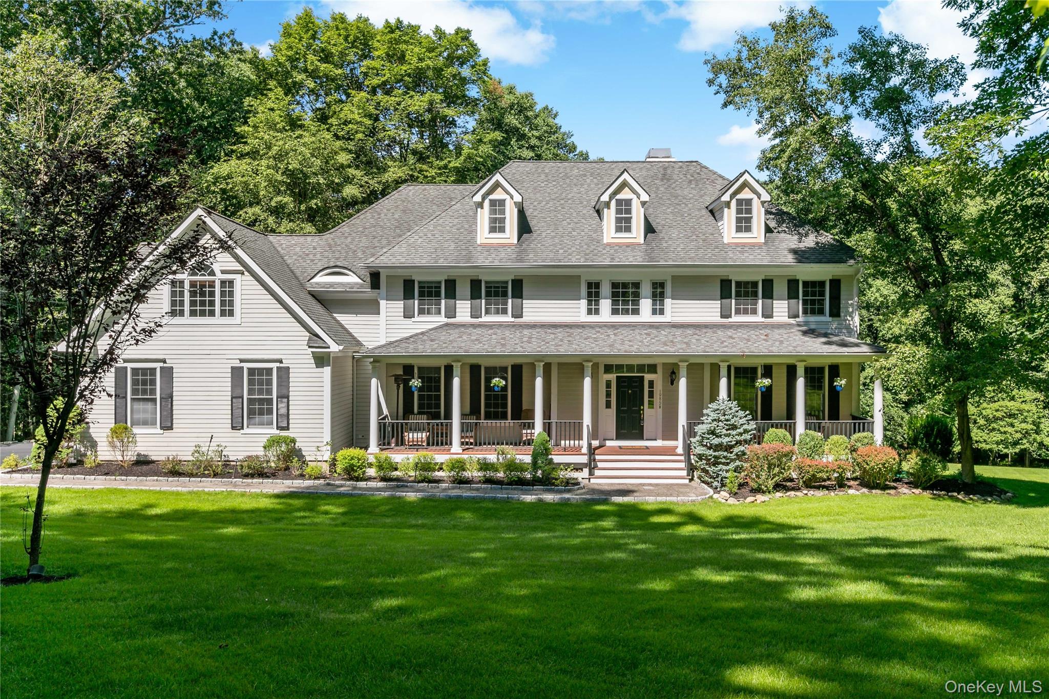 1985 Hunterbrook Road – For Sale