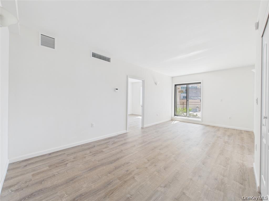 9730 64 Th Avenue, Unit 5C photo 3