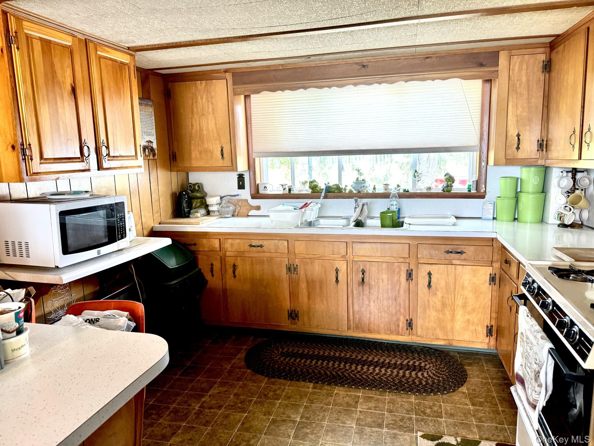 1001 13 Route – For Sale photo 38