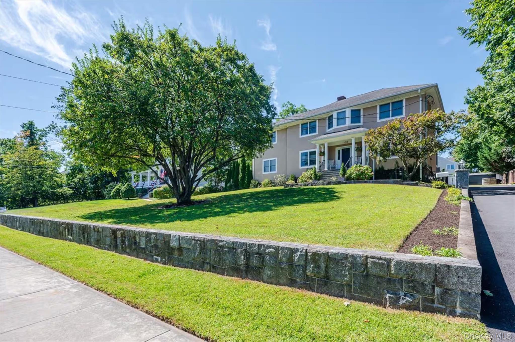 107 Puritan Drive – For Rent photo 2