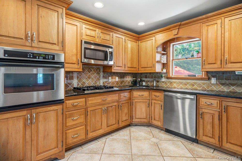 76 Alton Road – For Sale photo 10