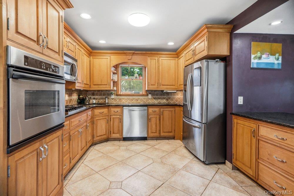 76 Alton Road – For Sale photo 9