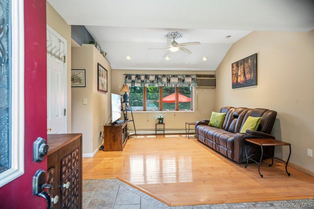 76 Alton Road – For Sale photo 4