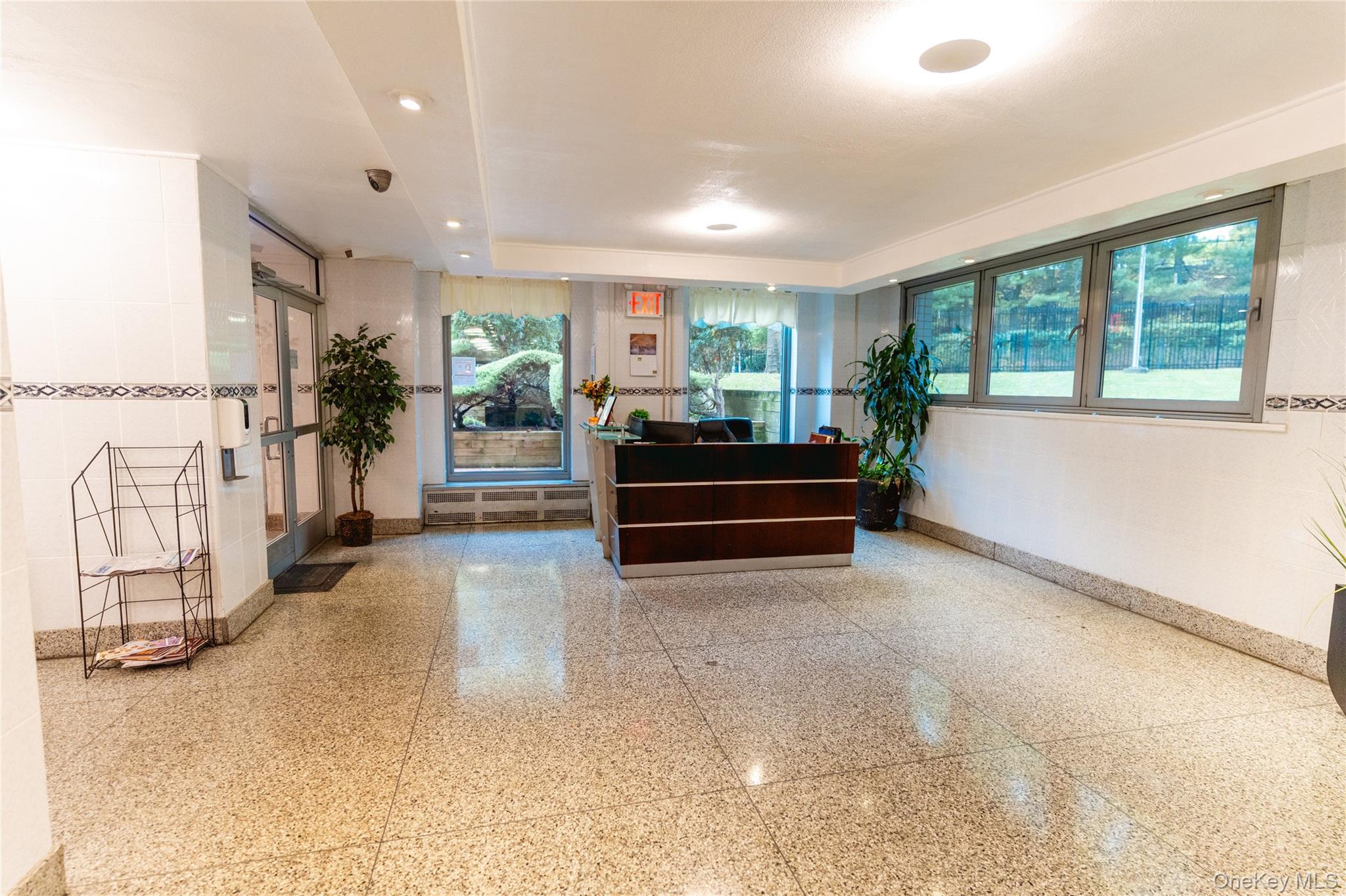 3410 De Reimer Avenue, Unit 7F photo 19