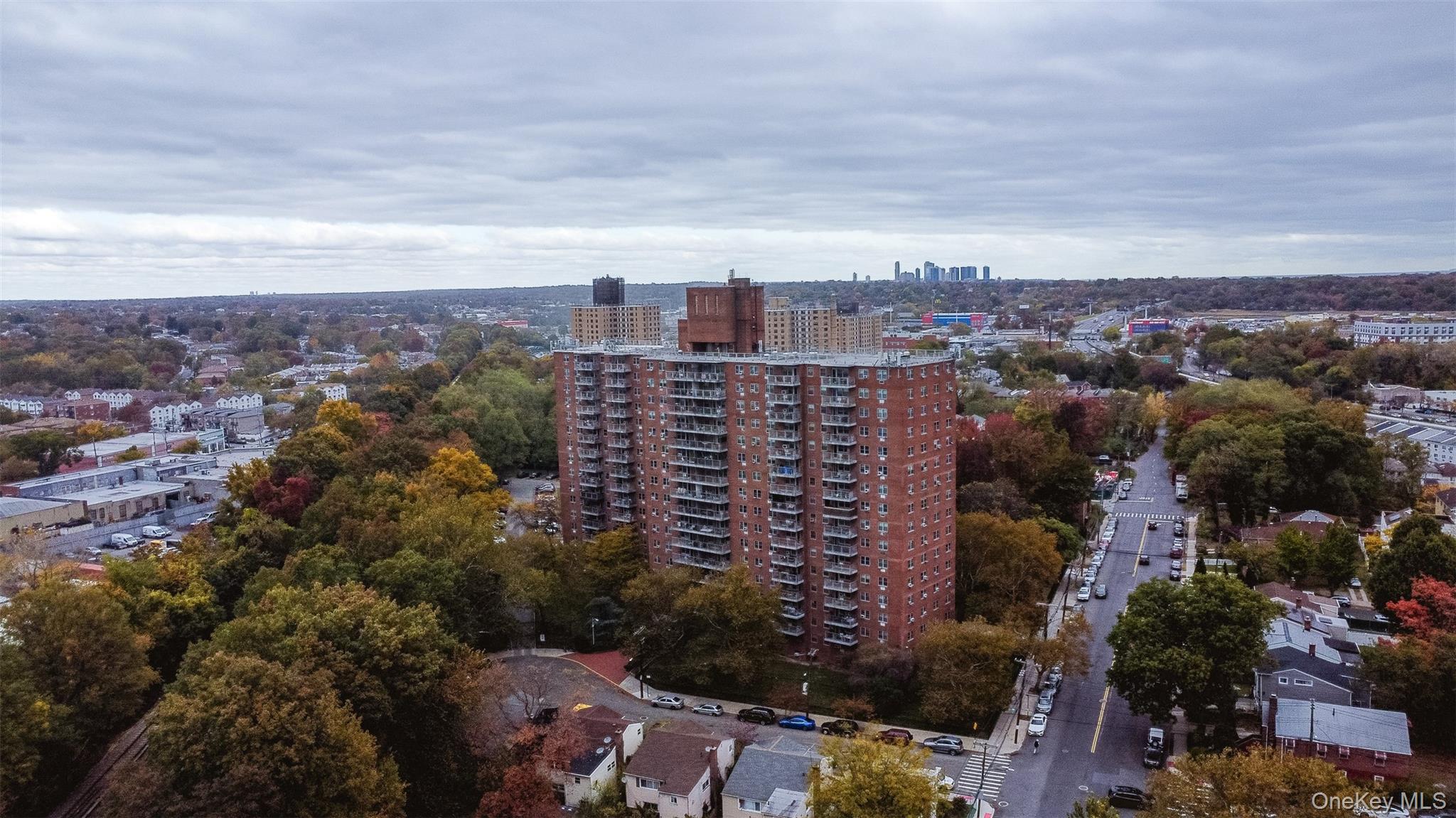 3410 De Reimer Avenue, Unit 7F photo 21