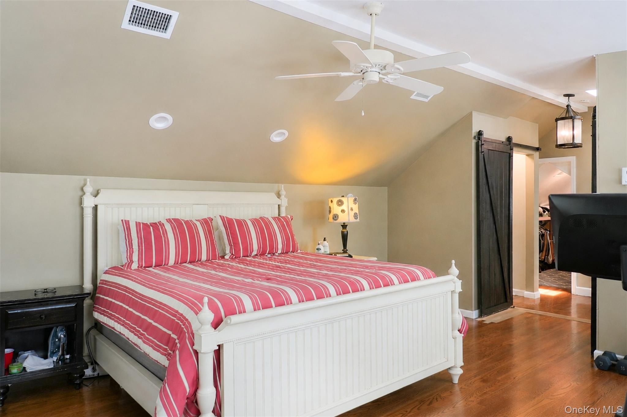 7 Country Club Road – For Sale photo 20