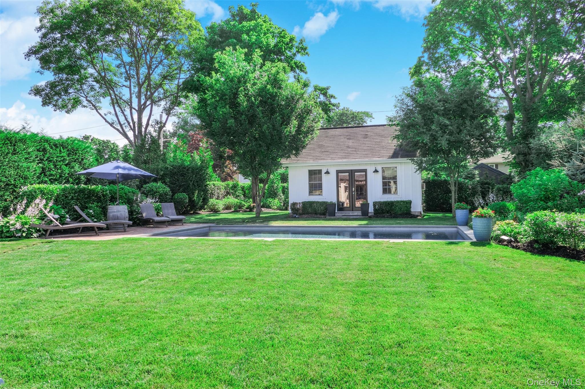 7 Country Club Road – For Sale photo 33