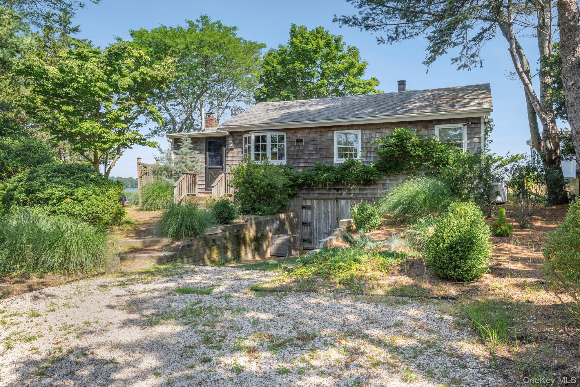 21 Breeze Hill Road – For Sale photo 4
