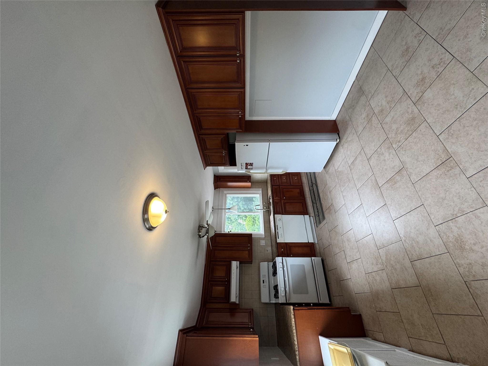210 Elm Street, Unit 2 photo 11