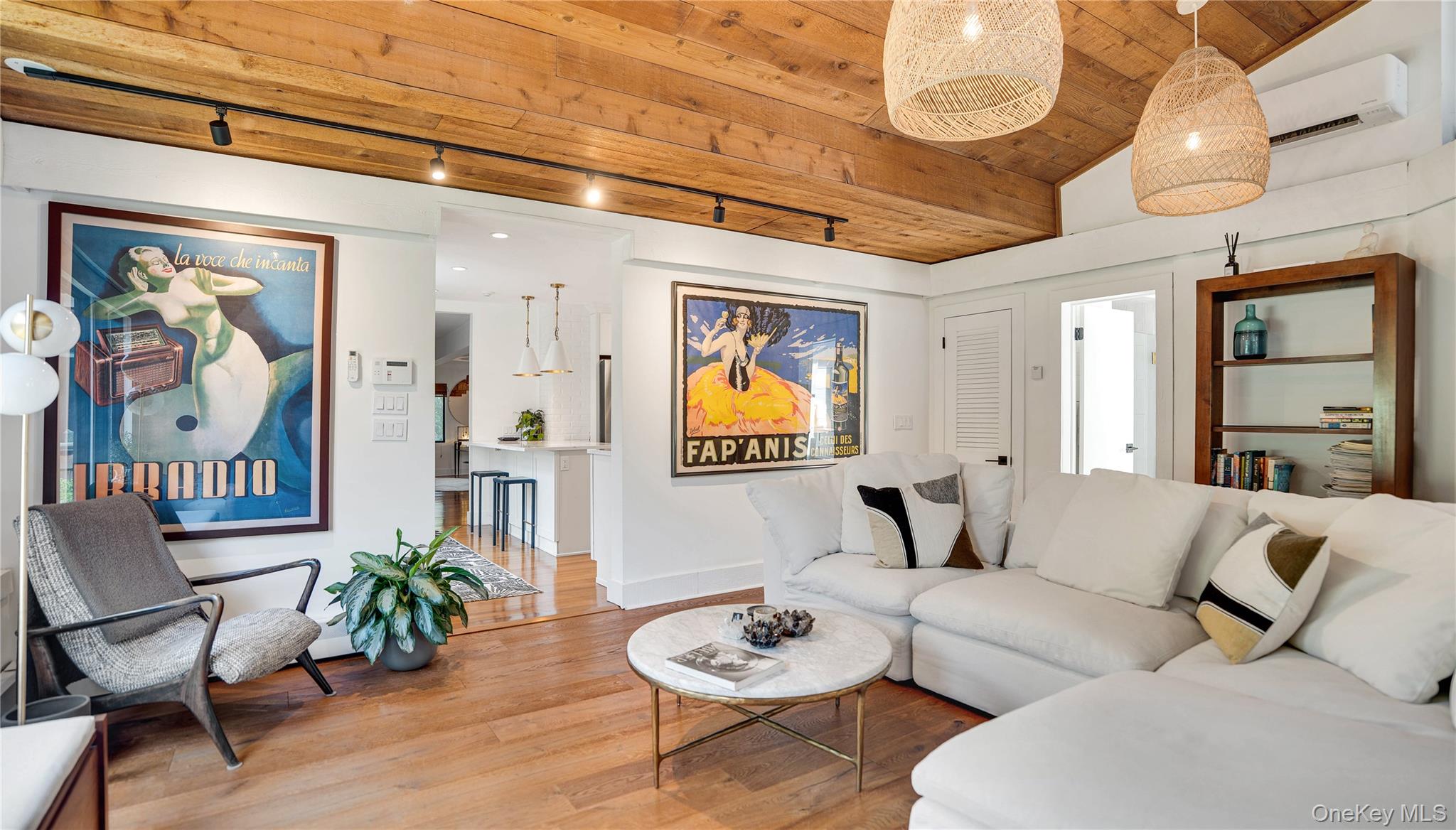 221 Division Street – For Sale photo 4