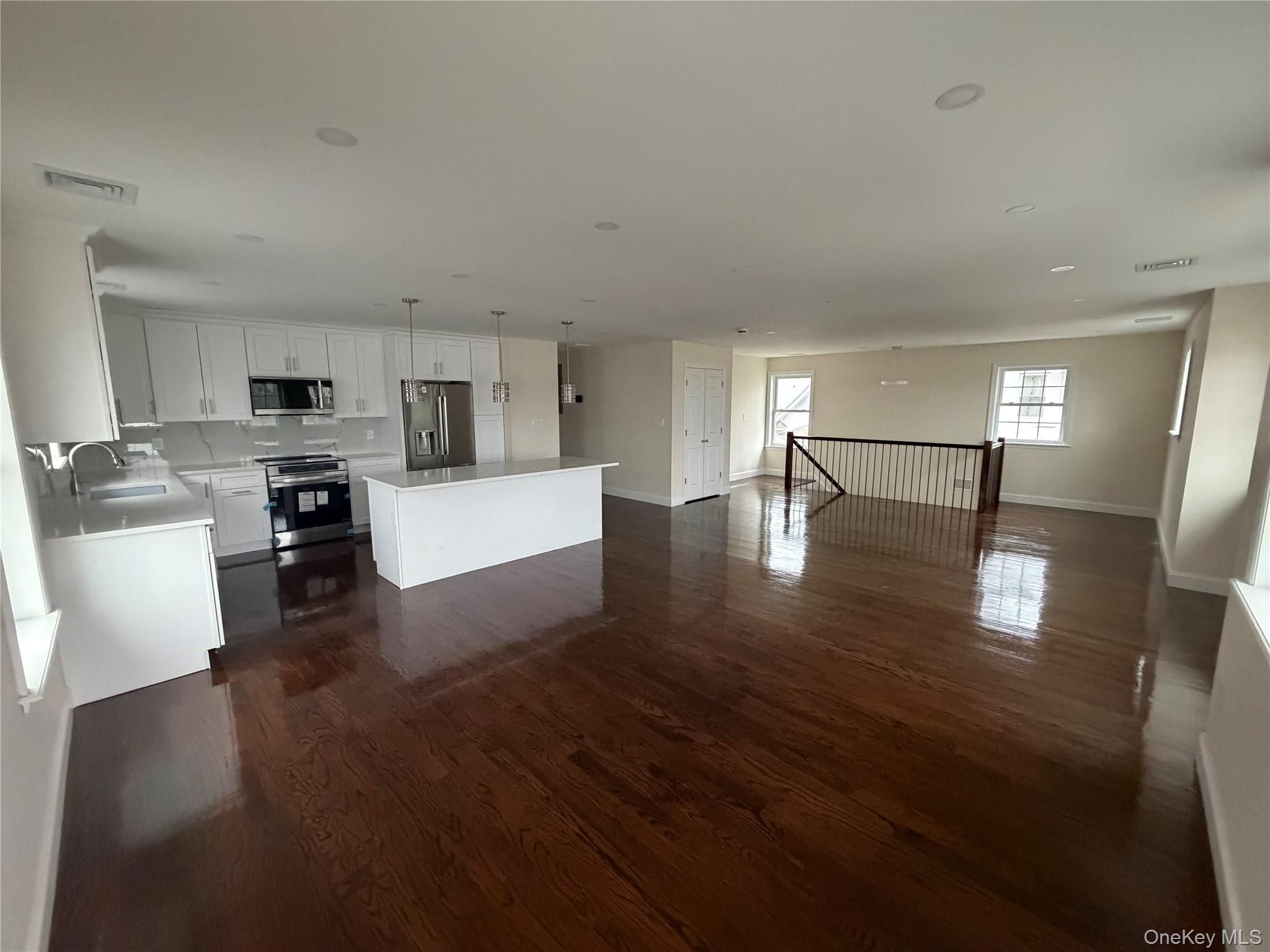 460 Dunham Avenue – For Sale photo 24