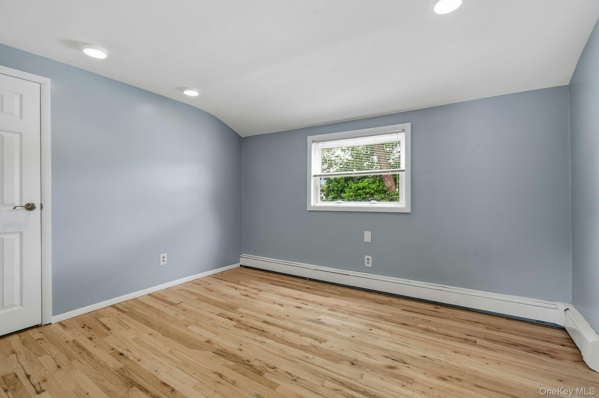 26 King Street – For Sale photo 39