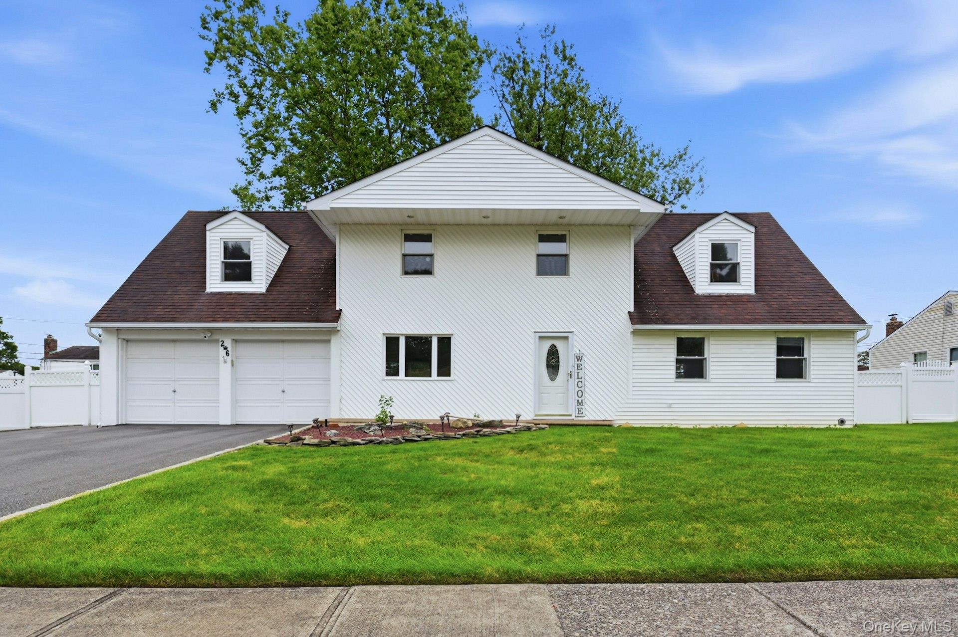 26 King Street – For Sale photo 4