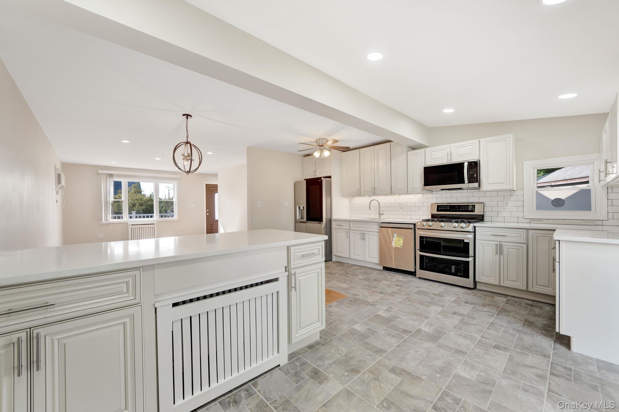102 Strattford Road – For Sale photo 9