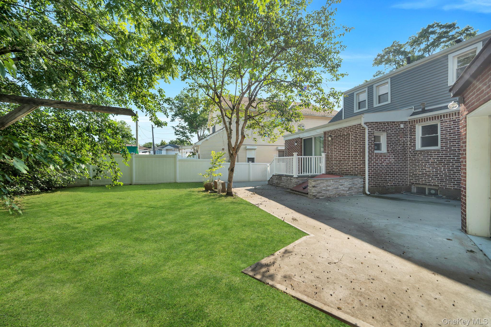102 Strattford Road – For Sale photo 26