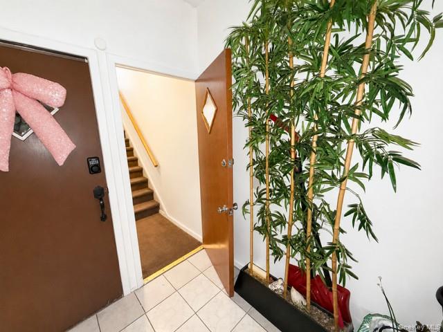 1963 Pilgrim Avenue – For Rent photo 8