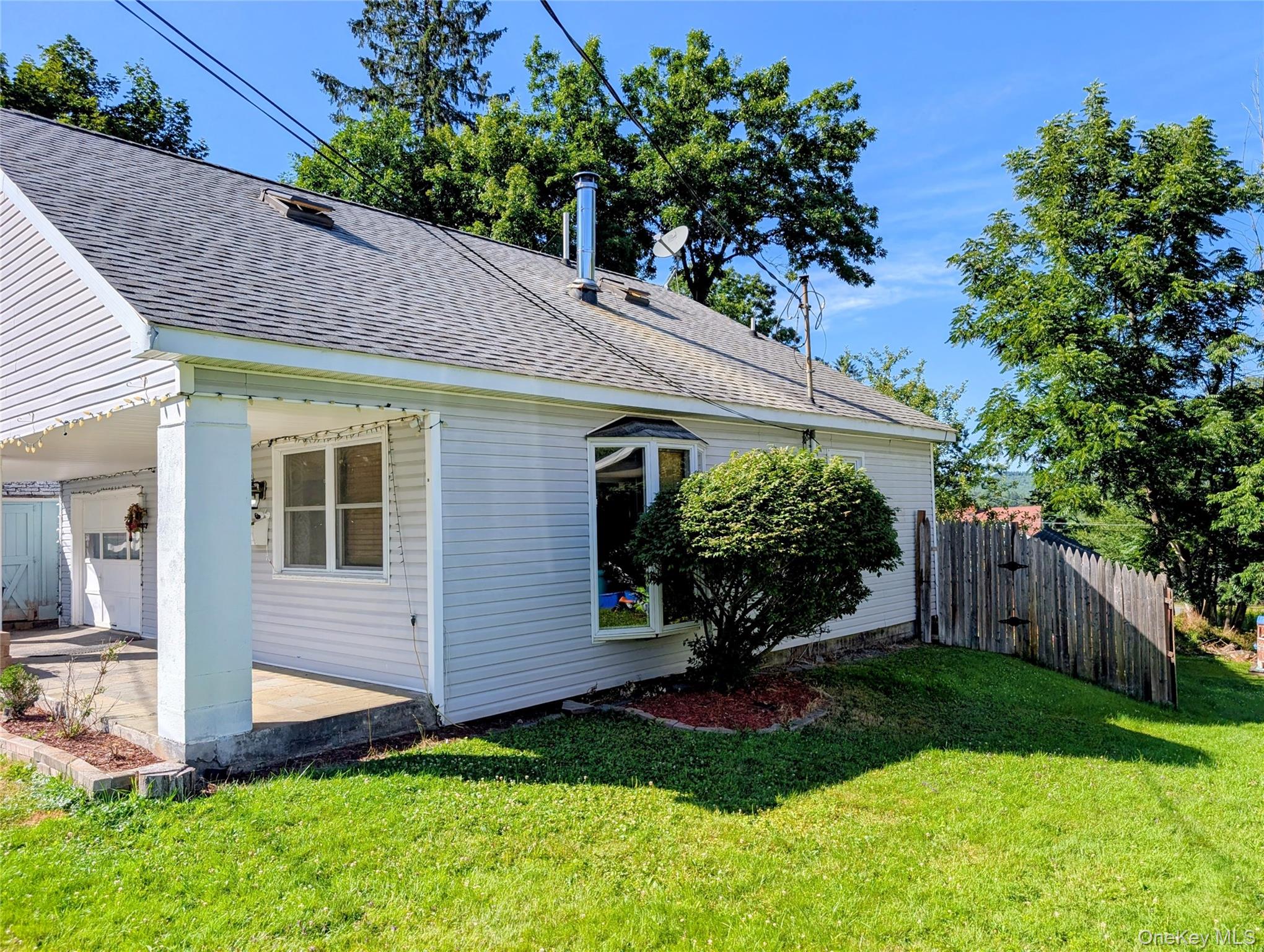 93 Carrier Street – For Sale photo 30