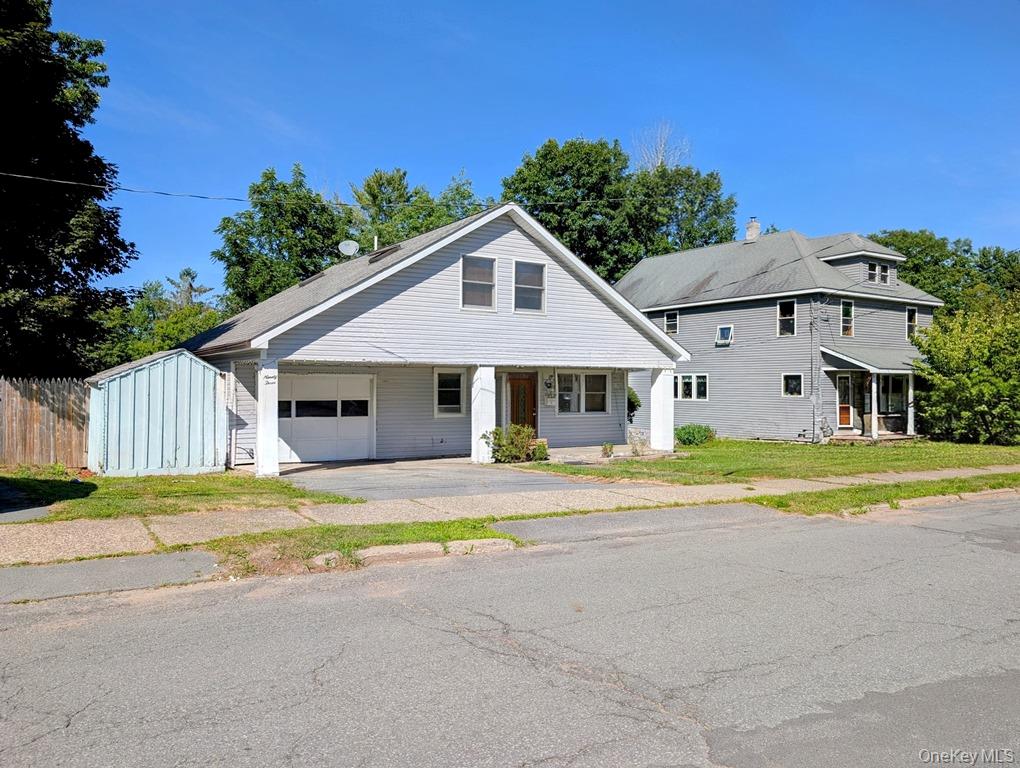 93 Carrier Street – For Sale photo 40