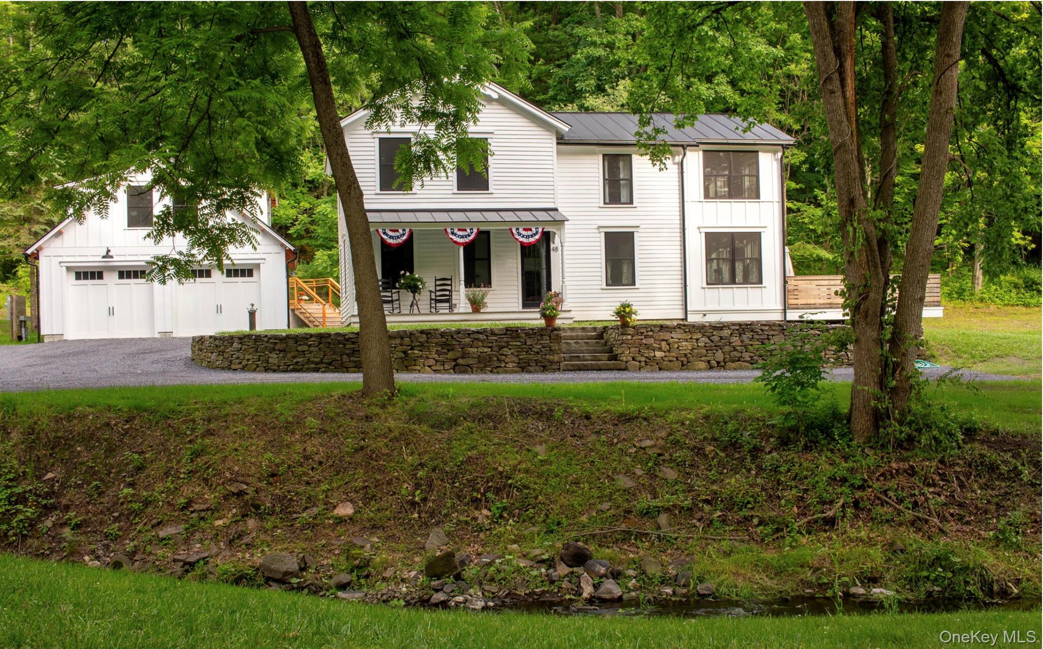 48 Konig Road – For Sale
