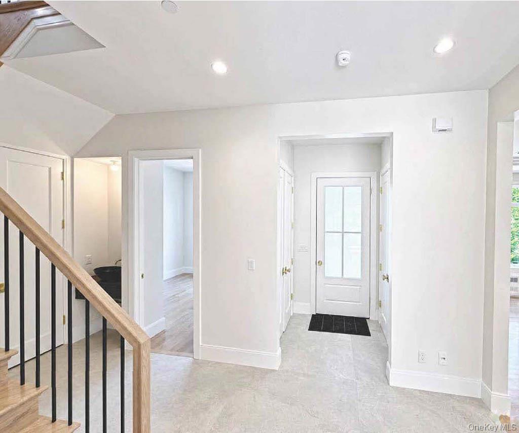 32 Virginia Avenue, Unit 101 photo 7