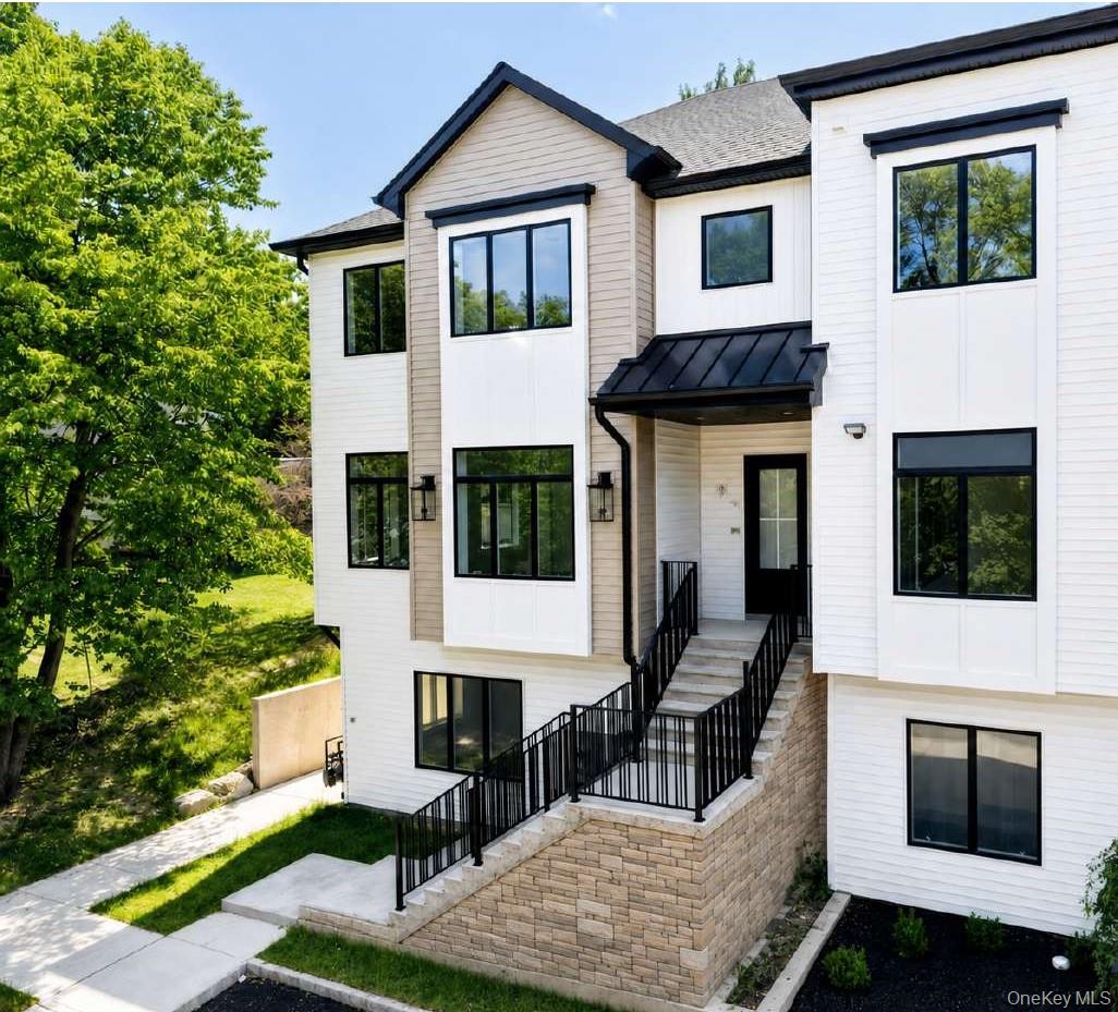 32 Virginia Avenue, Unit 101 photo 4