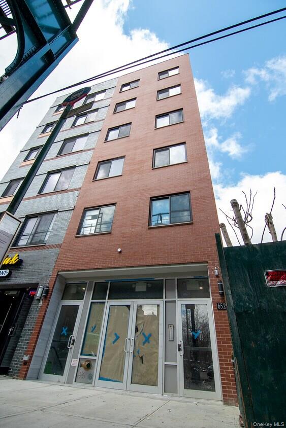 65-27 Roosevelt Avenue – For Rent photo 2