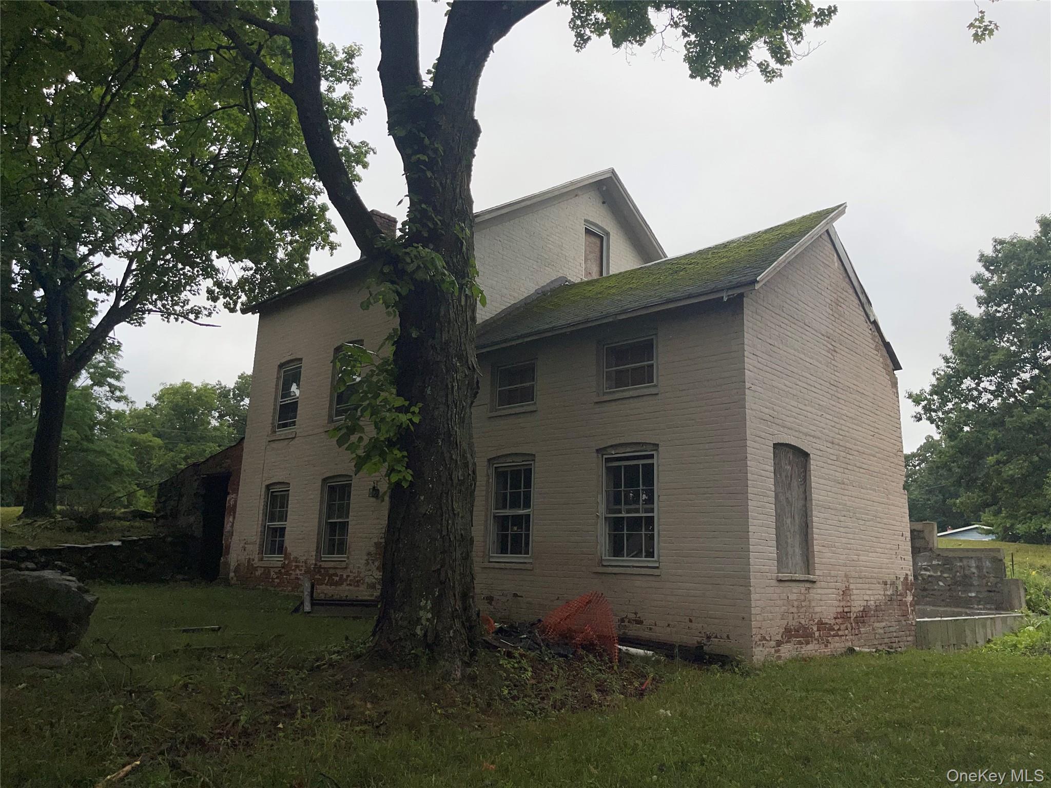 169 Holmes Road – For Sale photo 5