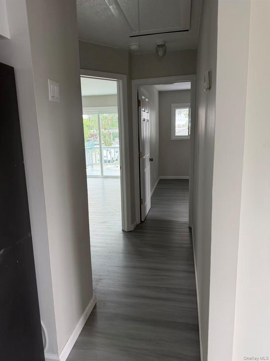858 Oliver Avenue – For Sale photo 16