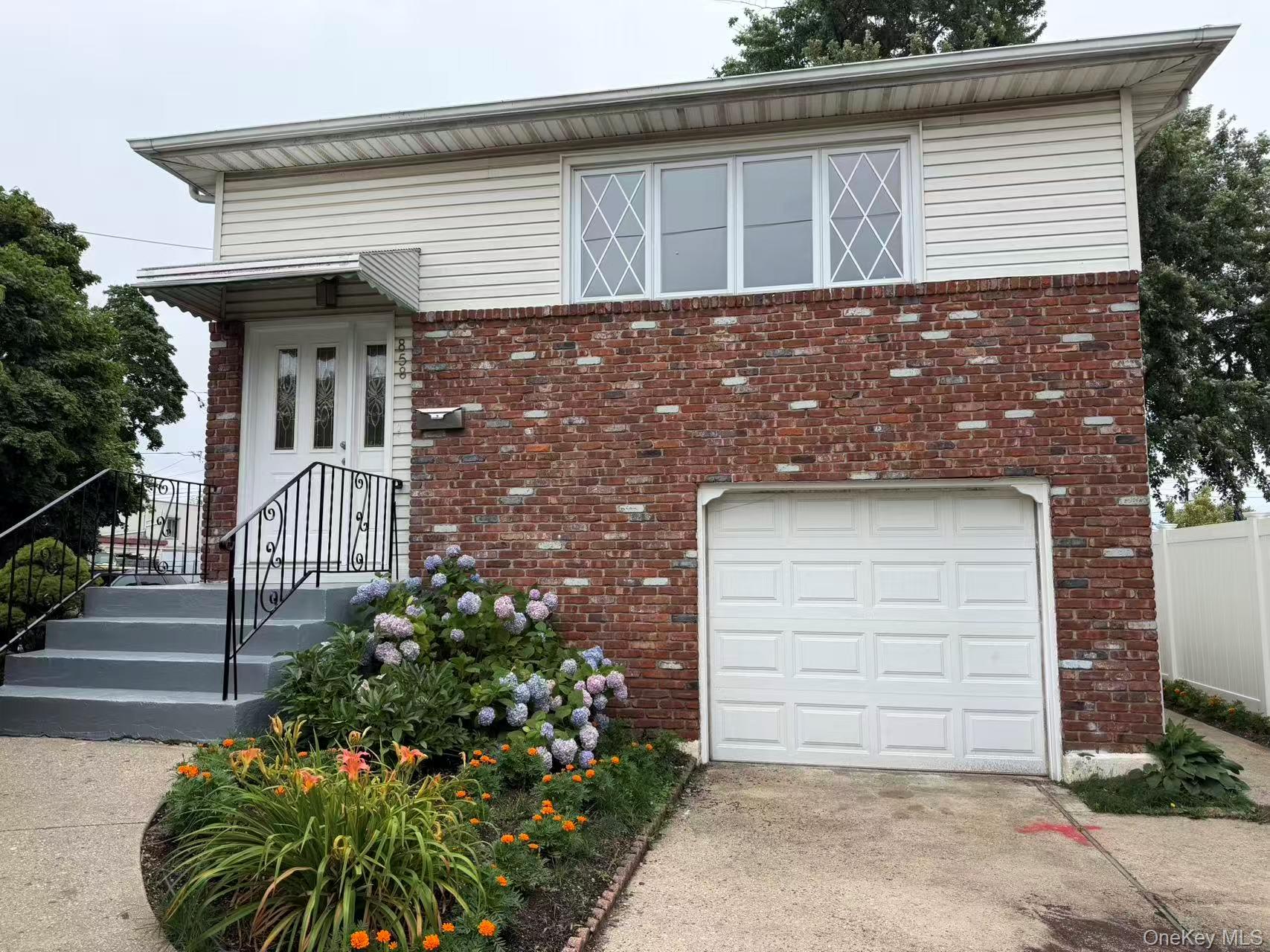 858 Oliver Avenue – For Sale photo 6
