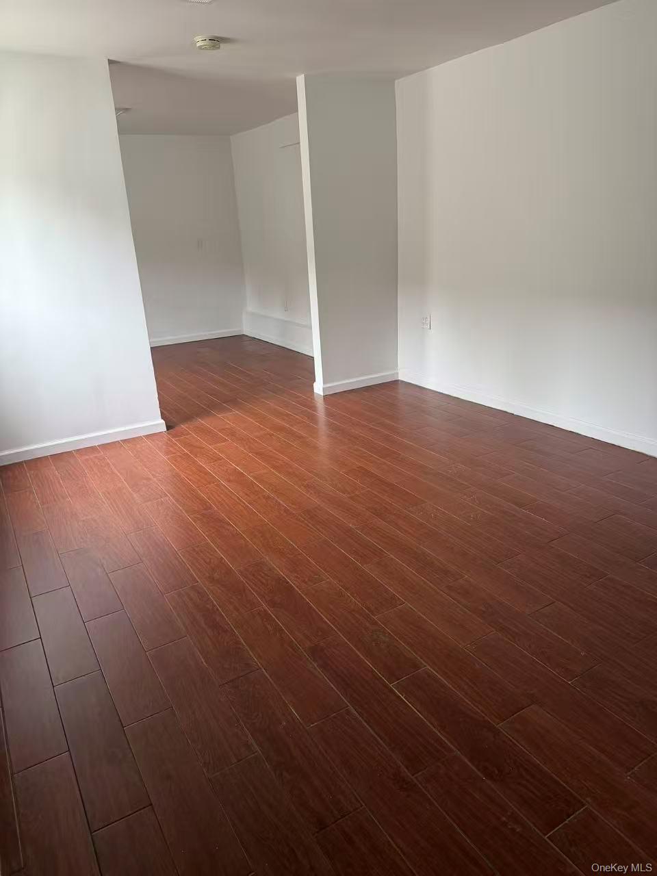 858 Oliver Avenue – For Sale photo 27