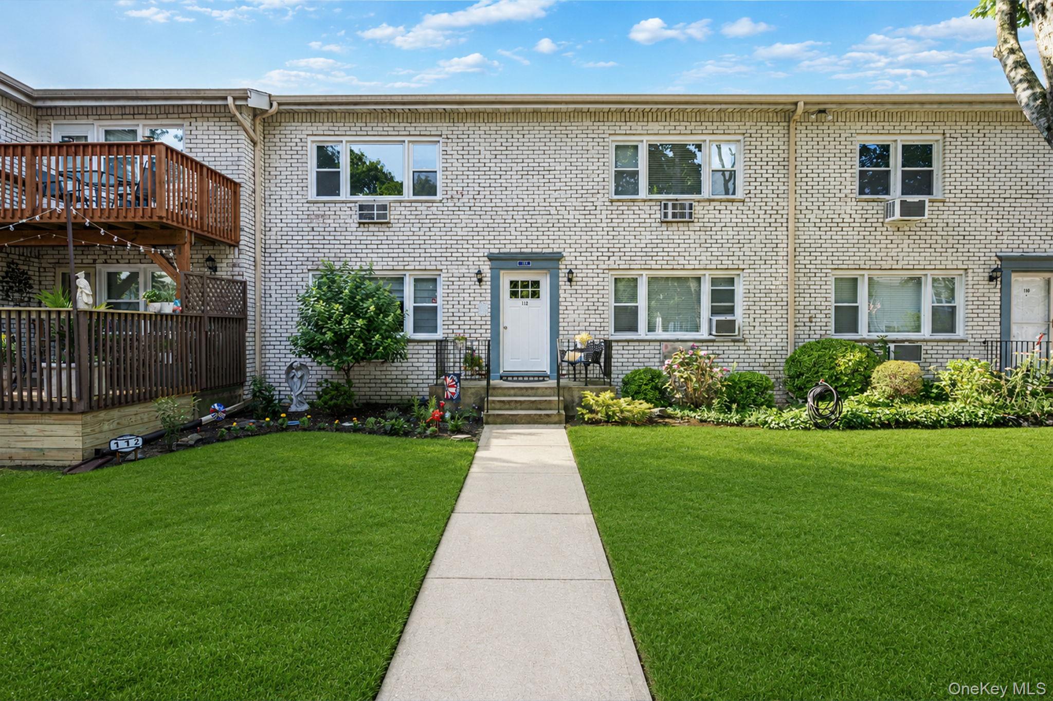 112 Cardinal Lane, Unit 2A photo 2