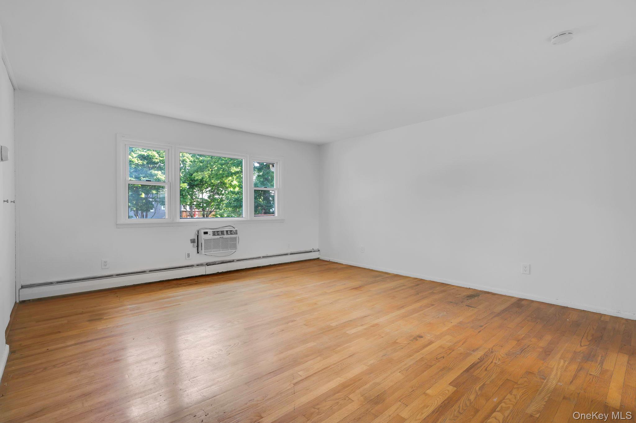 112 Cardinal Lane, Unit 2A photo 6