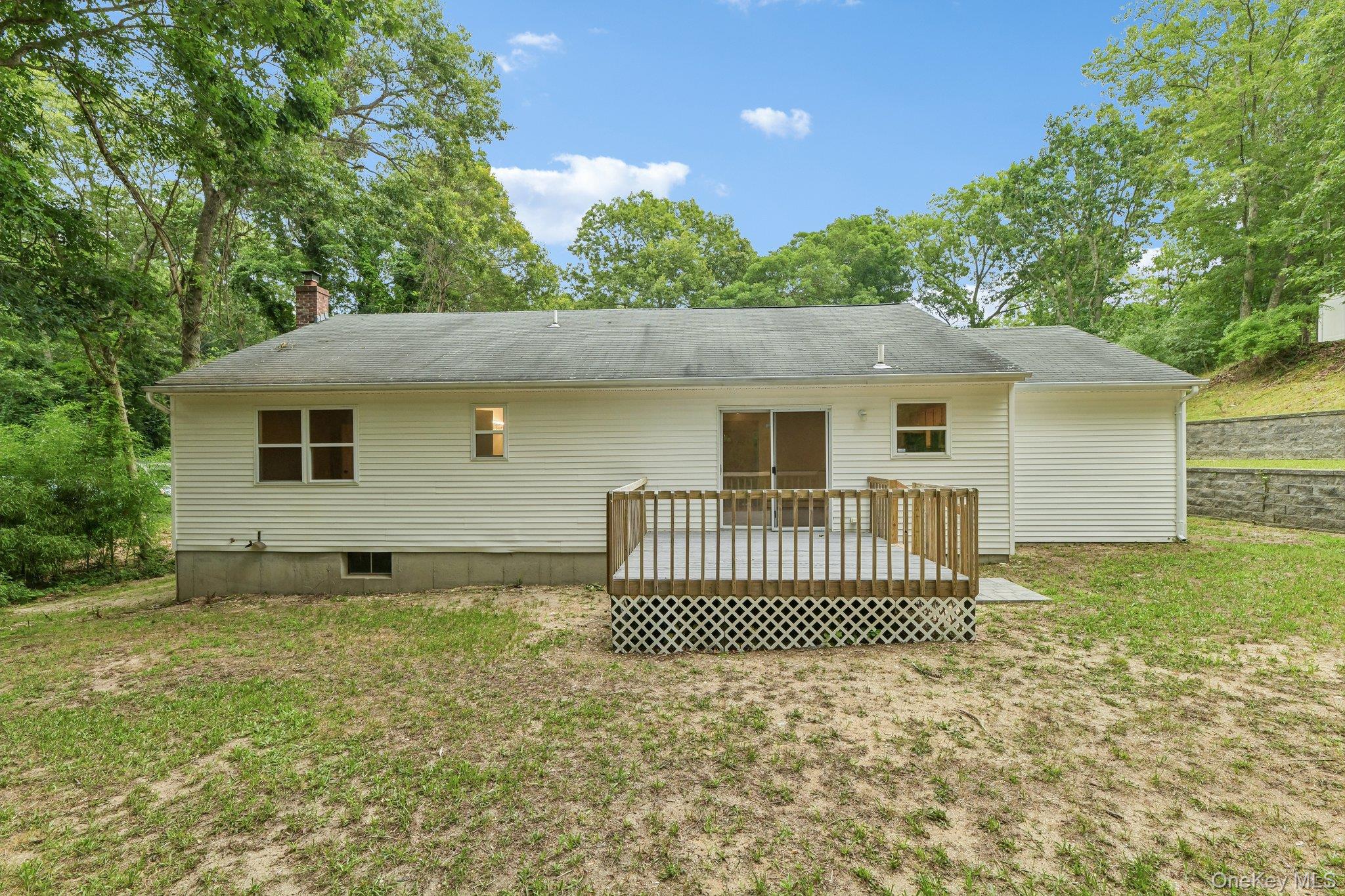 22 Red Maple Road – For Sale photo 28