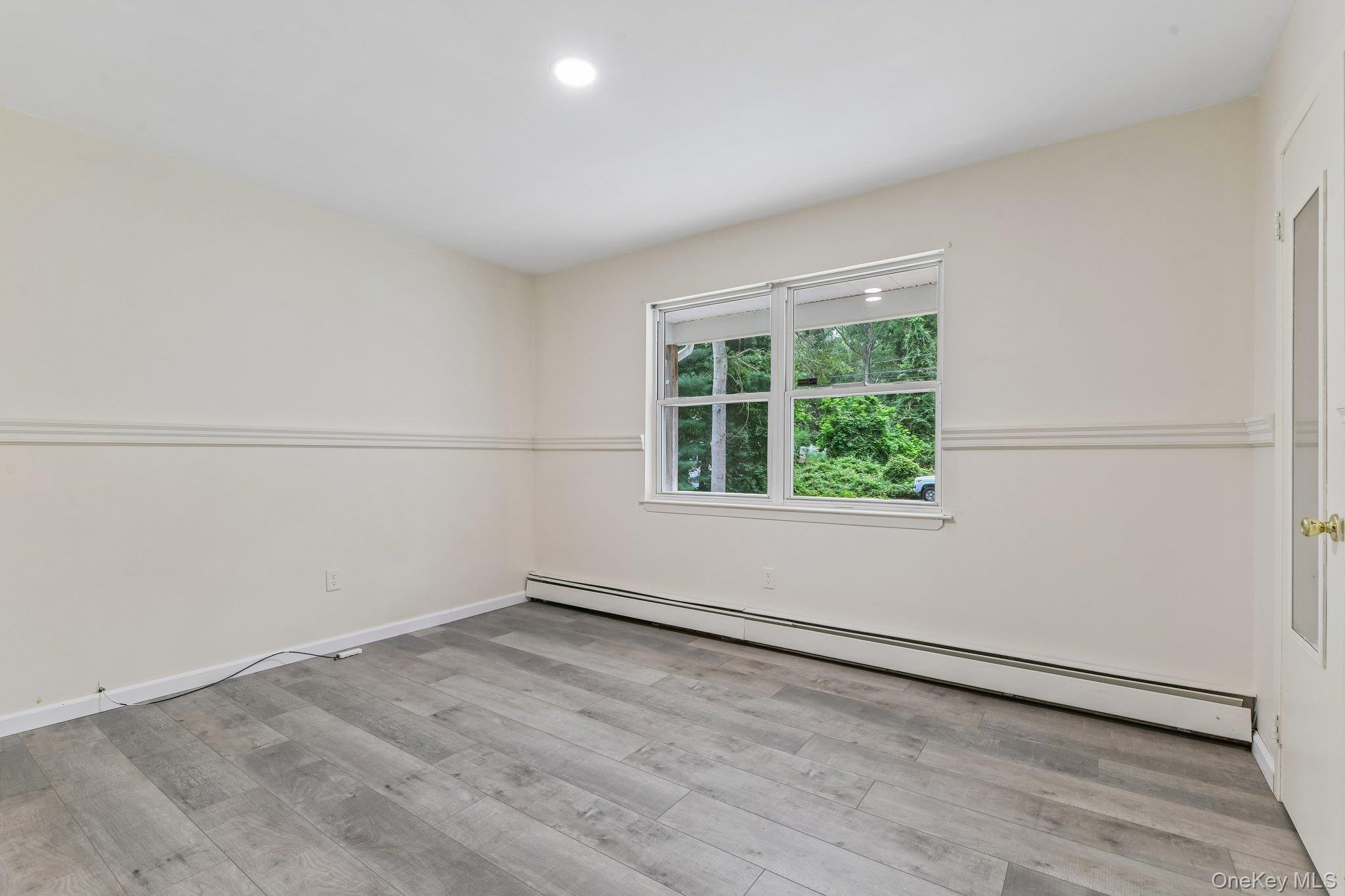 22 Red Maple Road – For Sale photo 19