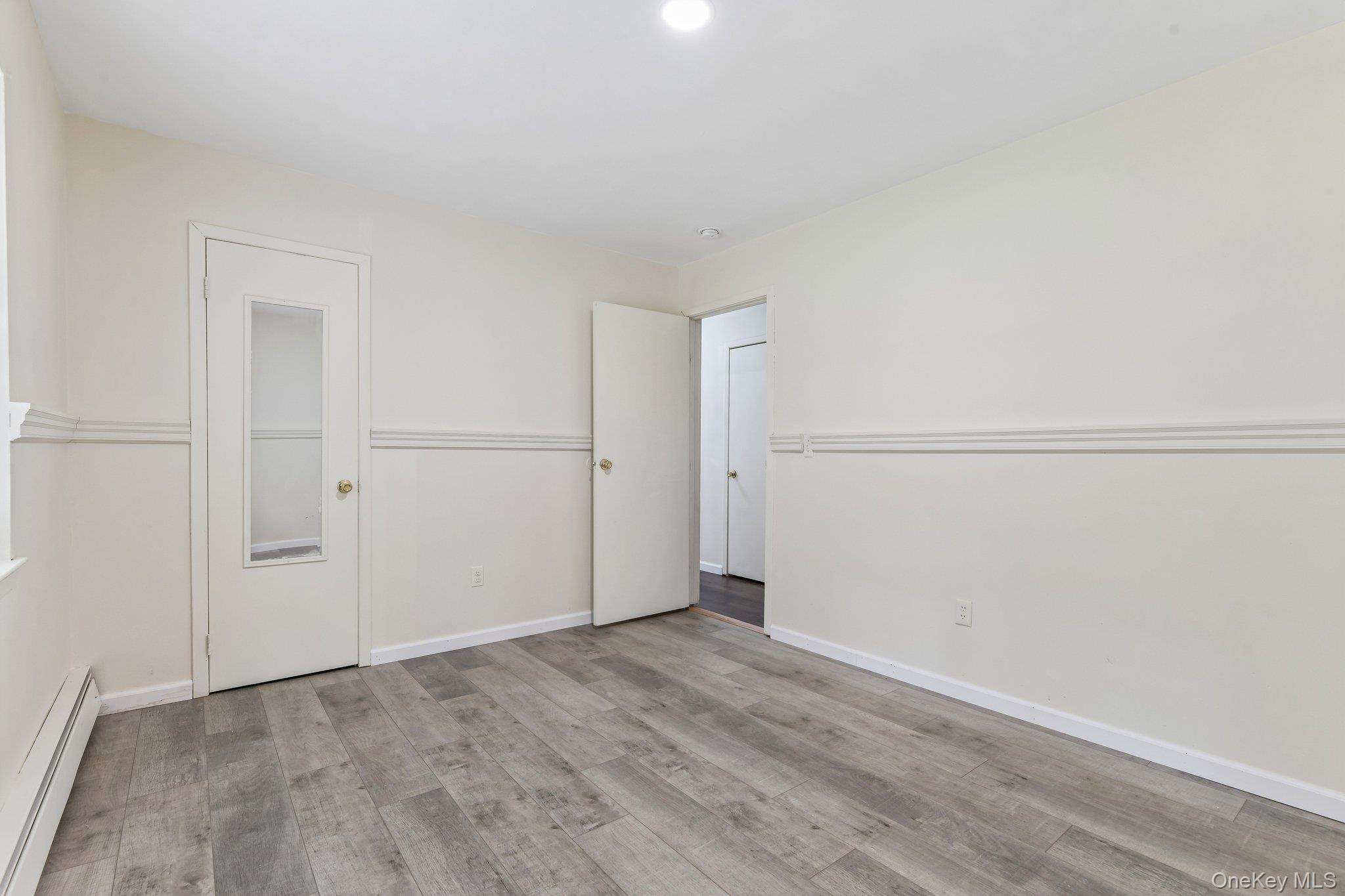 22 Red Maple Road – For Sale photo 20