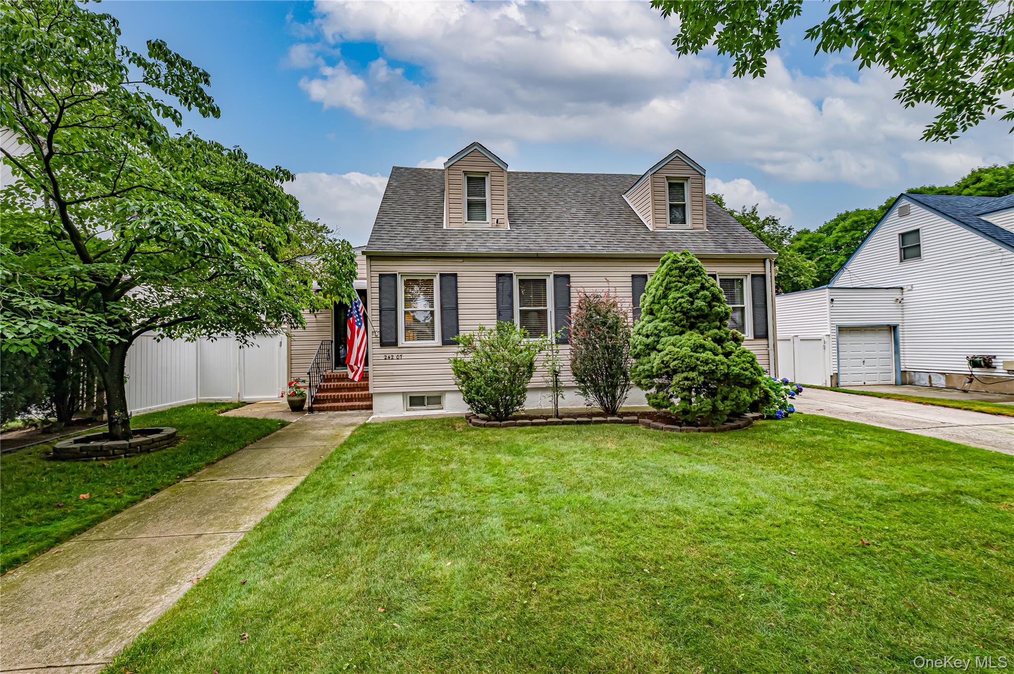 24207 83rd Avenue – For Sale