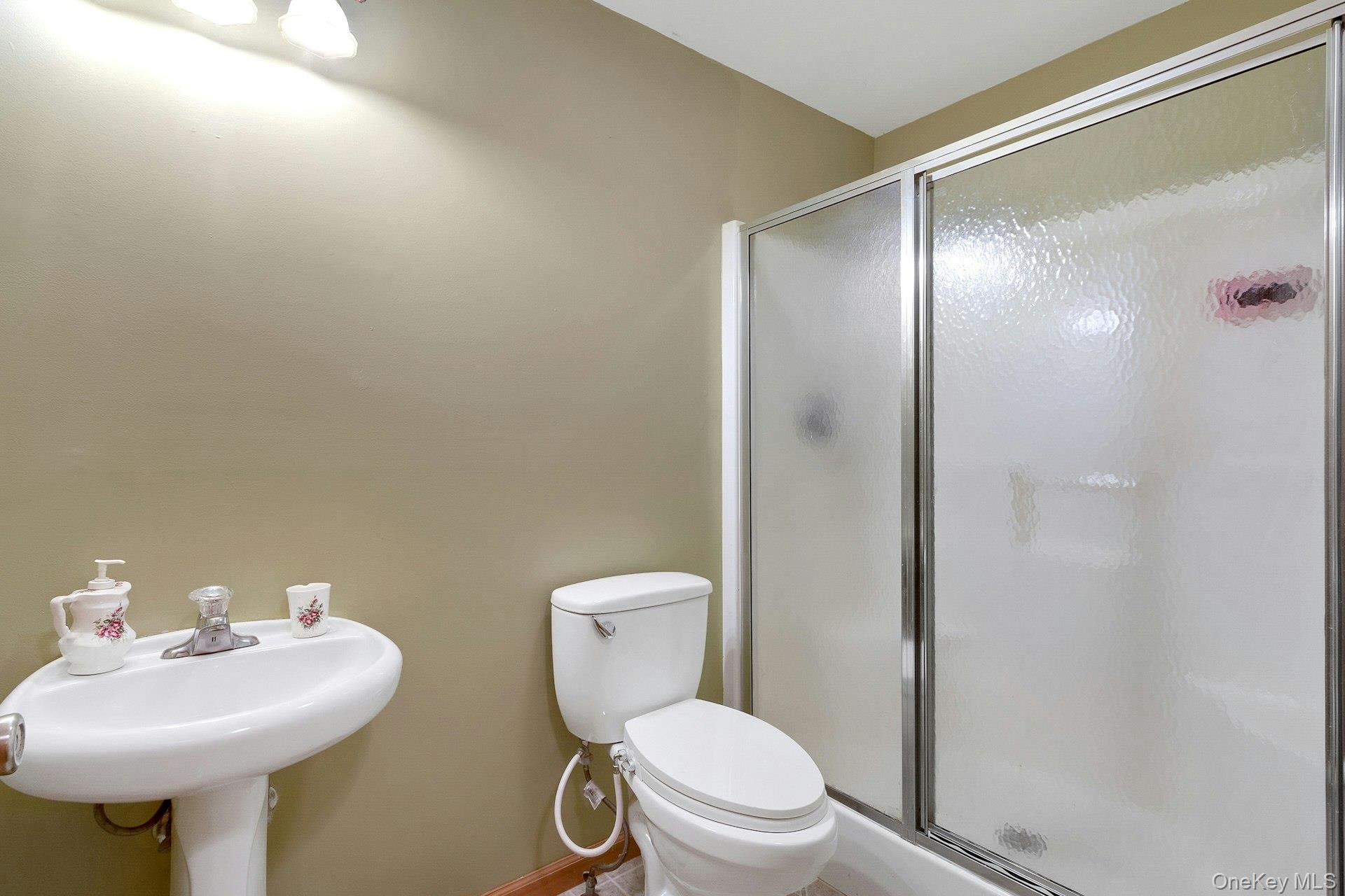 188 Hoyt Street – For Sale photo 41