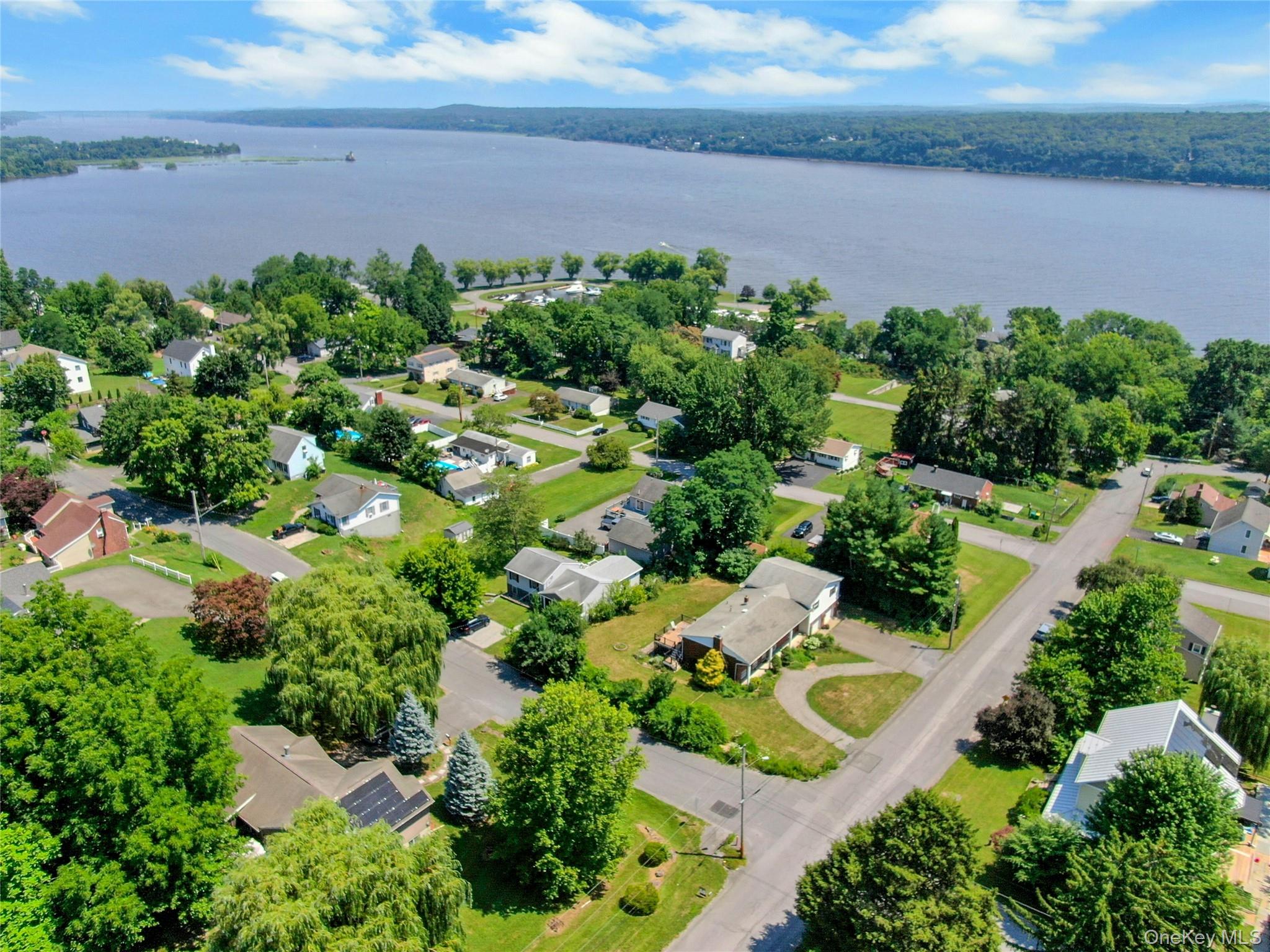188 Hoyt Street – For Sale photo 5