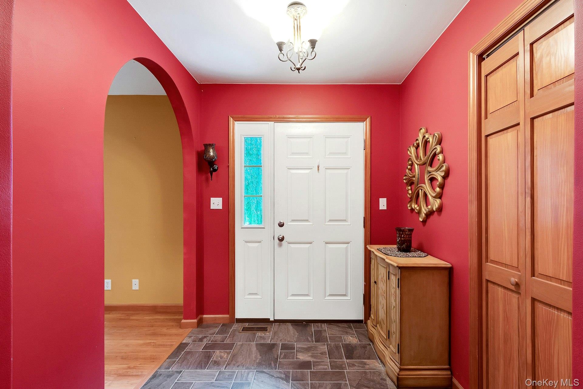 188 Hoyt Street – For Sale photo 14