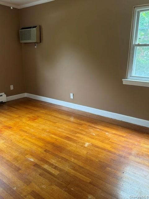 852 Henry Street – For Sale photo 13