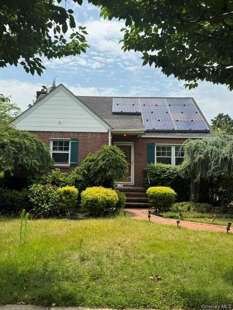 852 Henry Street – For Sale photo 2