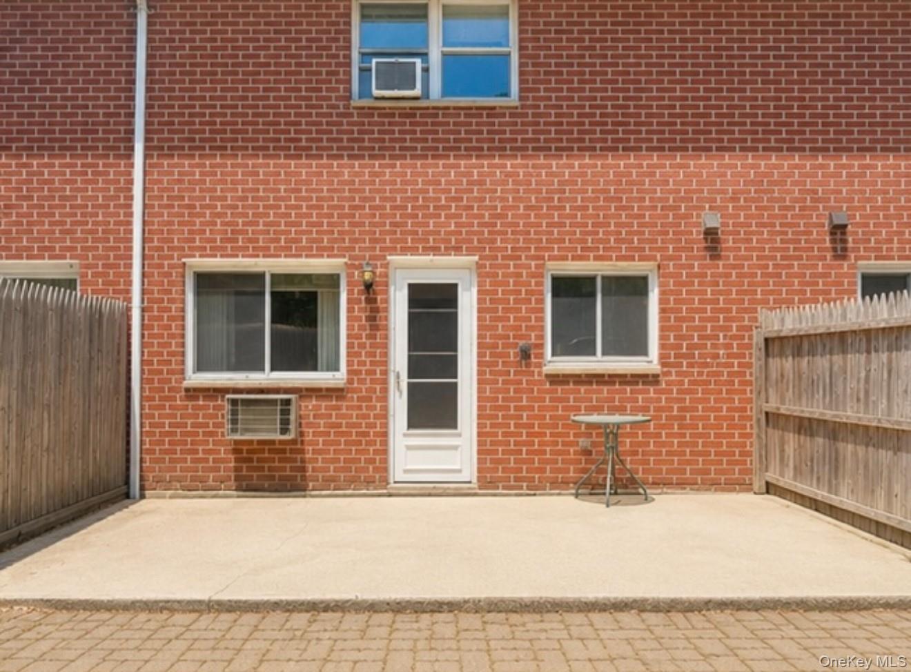 83 Carmine Drive – For Sale photo 16