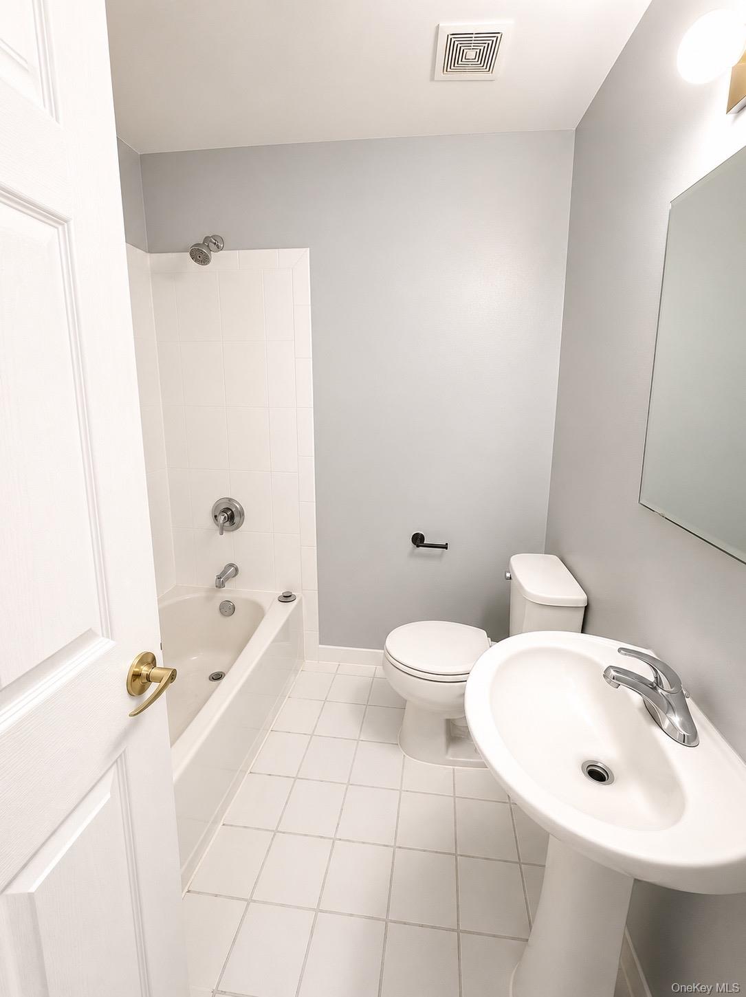 192 White Sands Way – For Rent photo 8