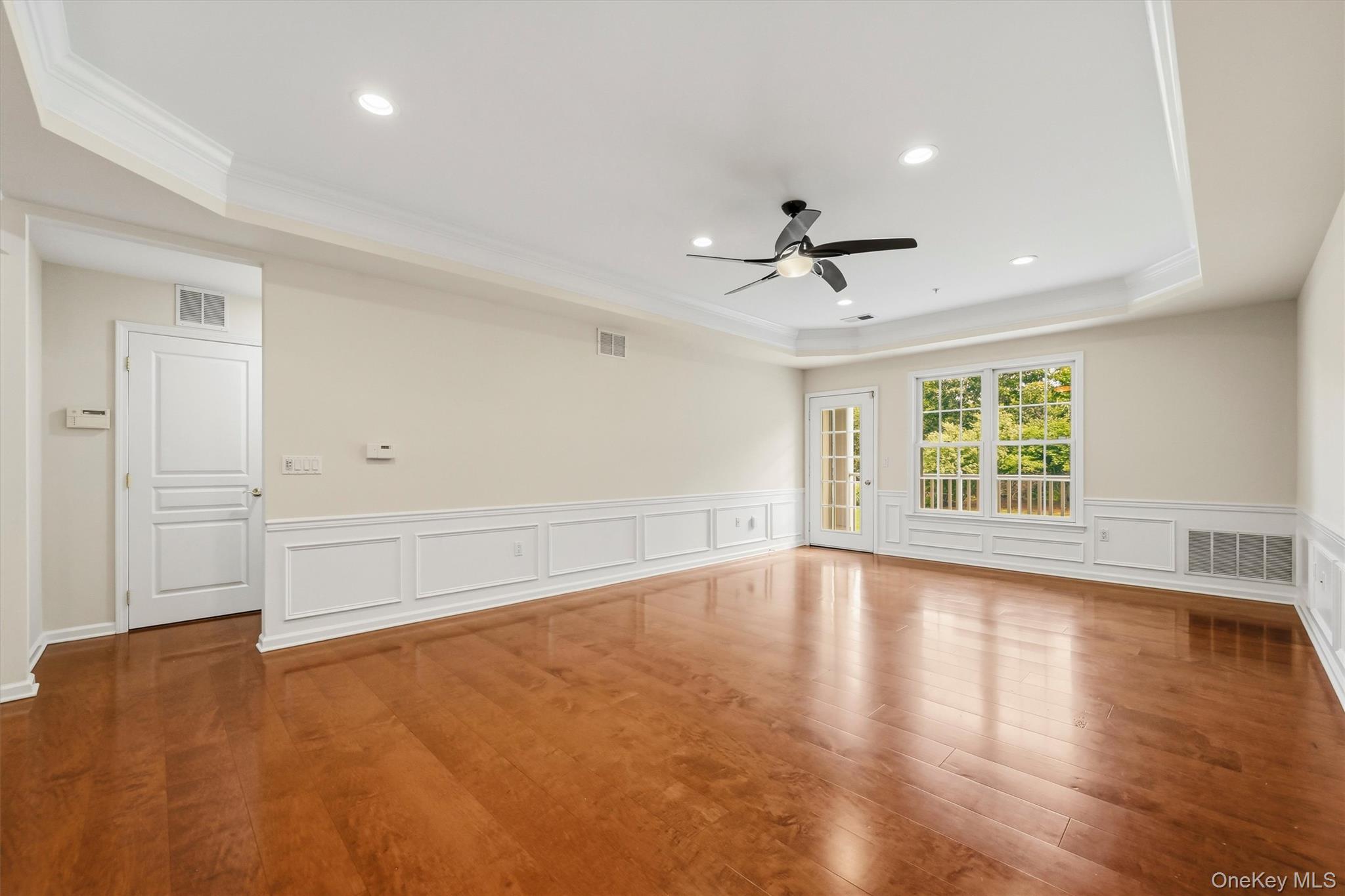 30 N De Baun Avenue, Unit 203 photo 10