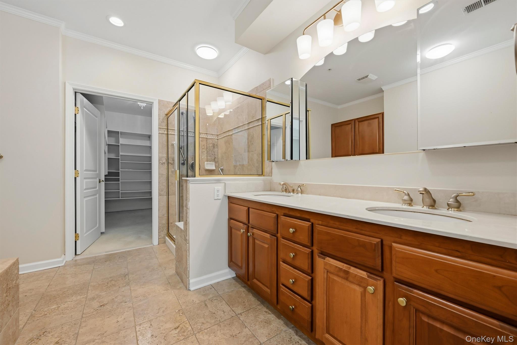 30 N De Baun Avenue, Unit 203 photo 15