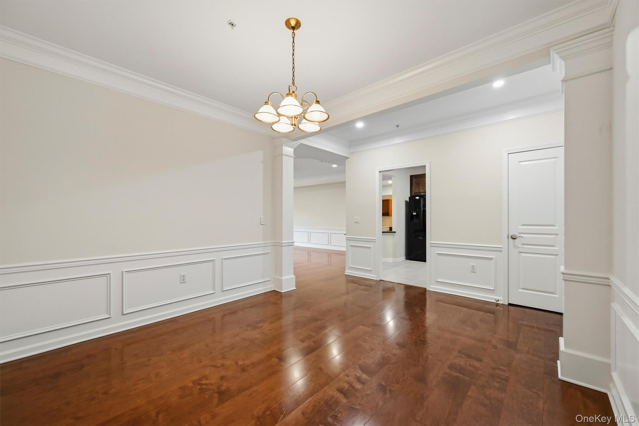 30 N De Baun Avenue, Unit 203 photo 5