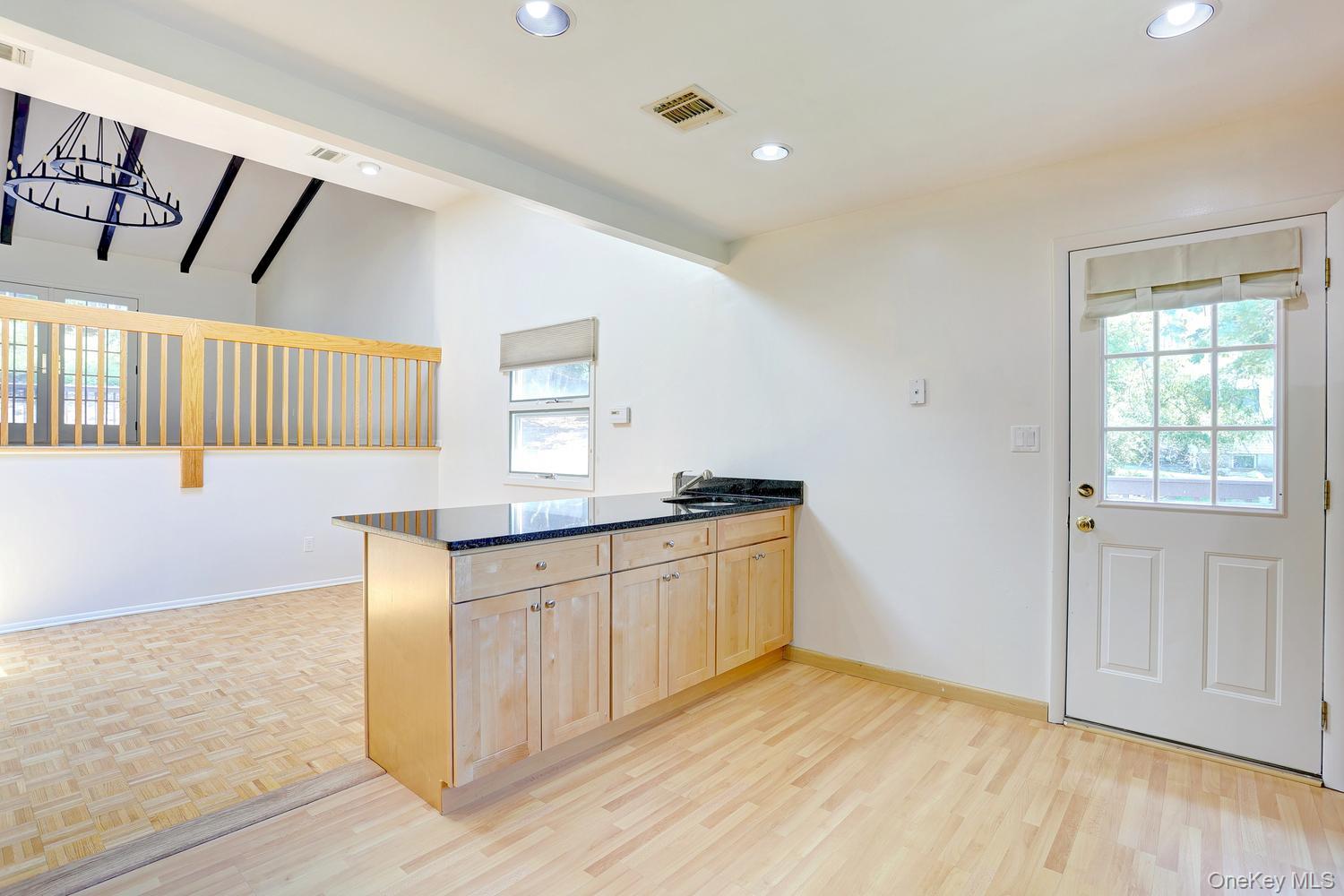 9 Charlotte Drive – For Sale photo 9