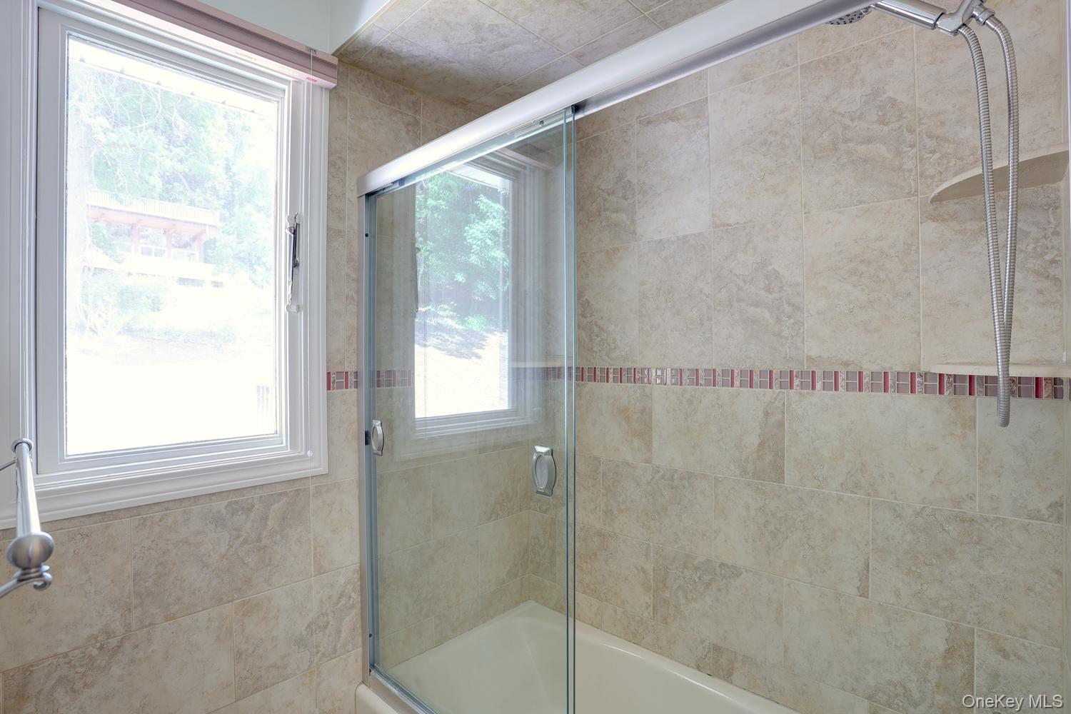 9 Charlotte Drive – For Sale photo 25