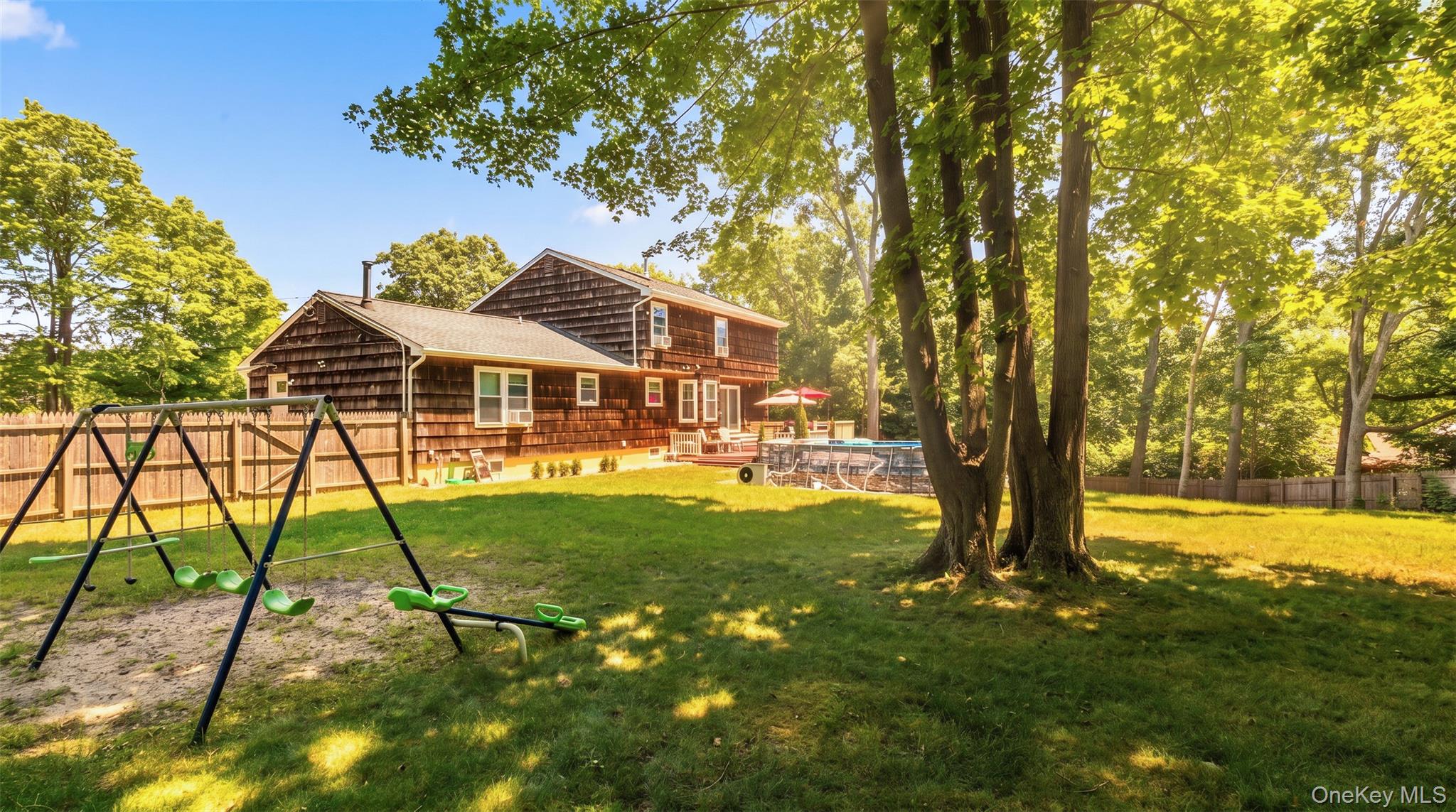 370 S Country Road – For Sale photo 33