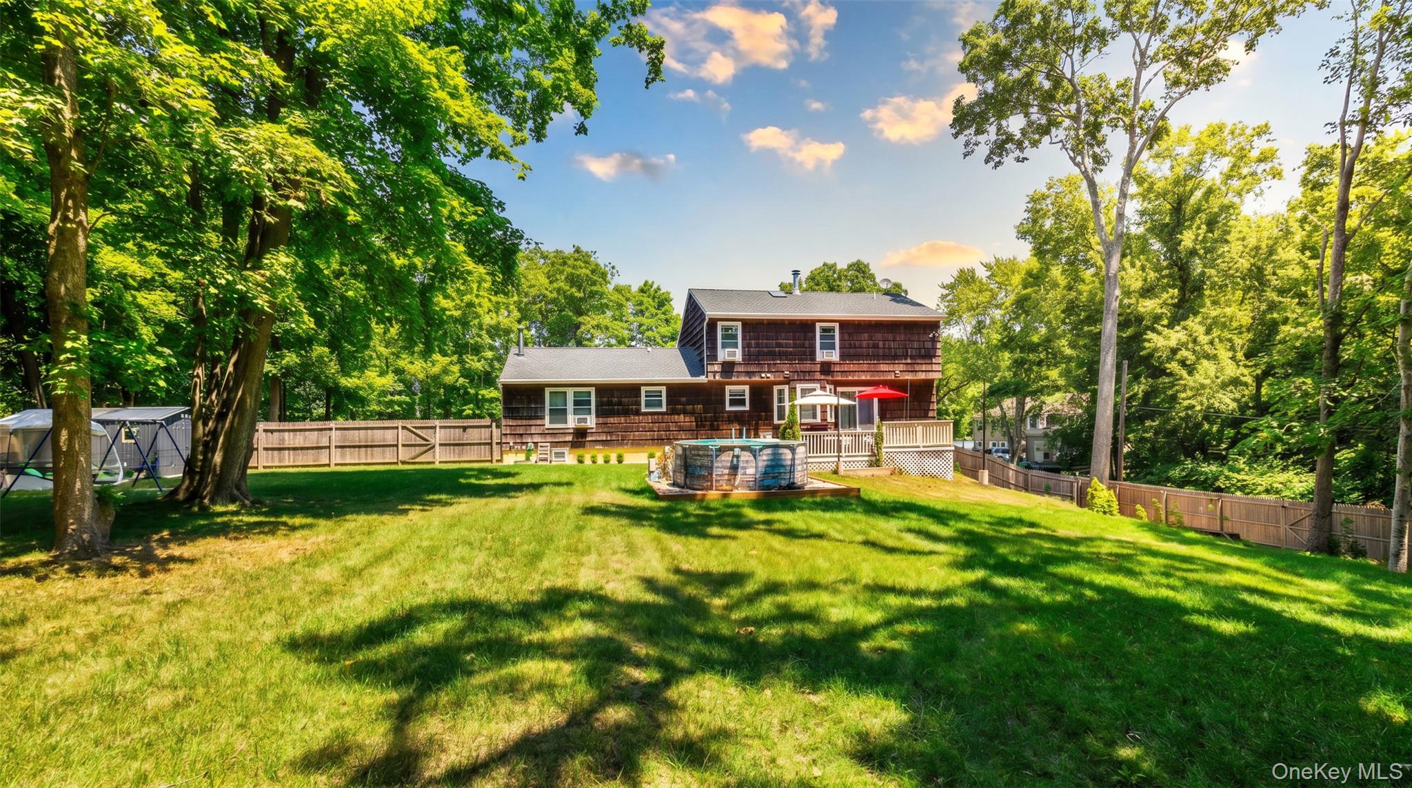 370 S Country Road – For Sale photo 34